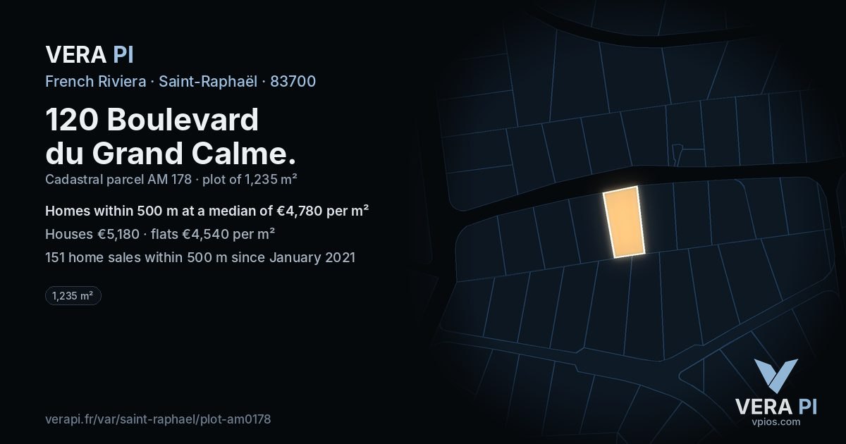 120 Boulevard du Grand Calme, Saint-Raphaël at night – the plot lit, the parcels around coloured by the prices near them