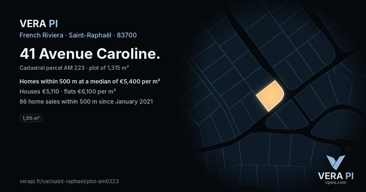 41 Avenue Caroline, Saint-Raphaël at night – the plot lit, the parcels around coloured by the prices near them