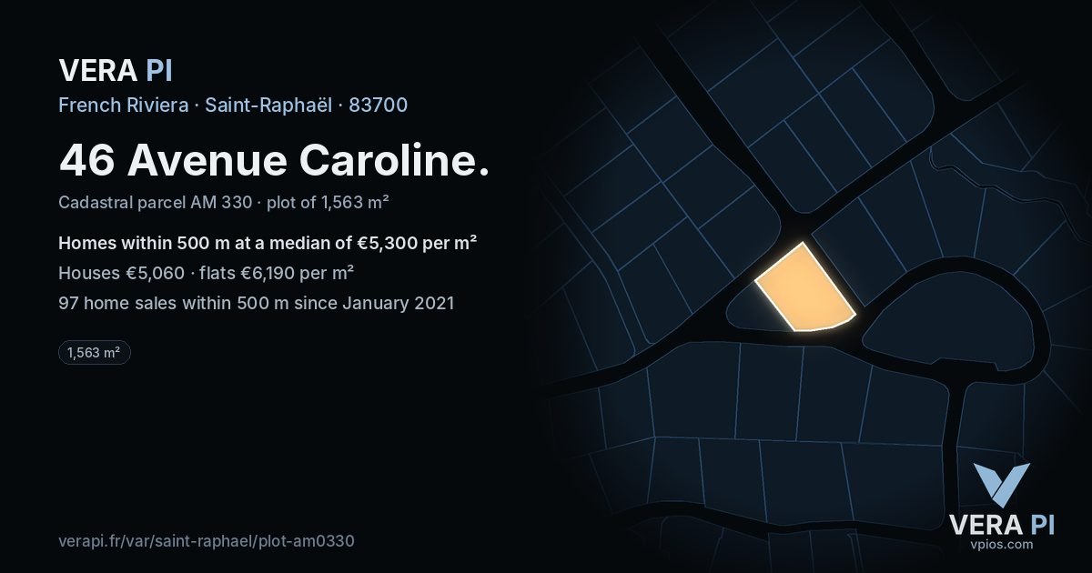46 Avenue Caroline, Saint-Raphaël at night – the plot lit, the parcels around coloured by the prices near them