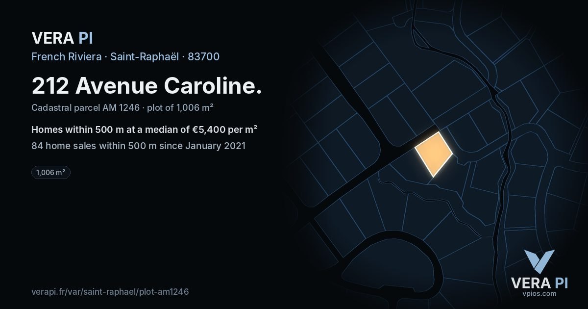 212 Avenue Caroline, Saint-Raphaël at night – the plot lit, the parcels around coloured by the prices near them