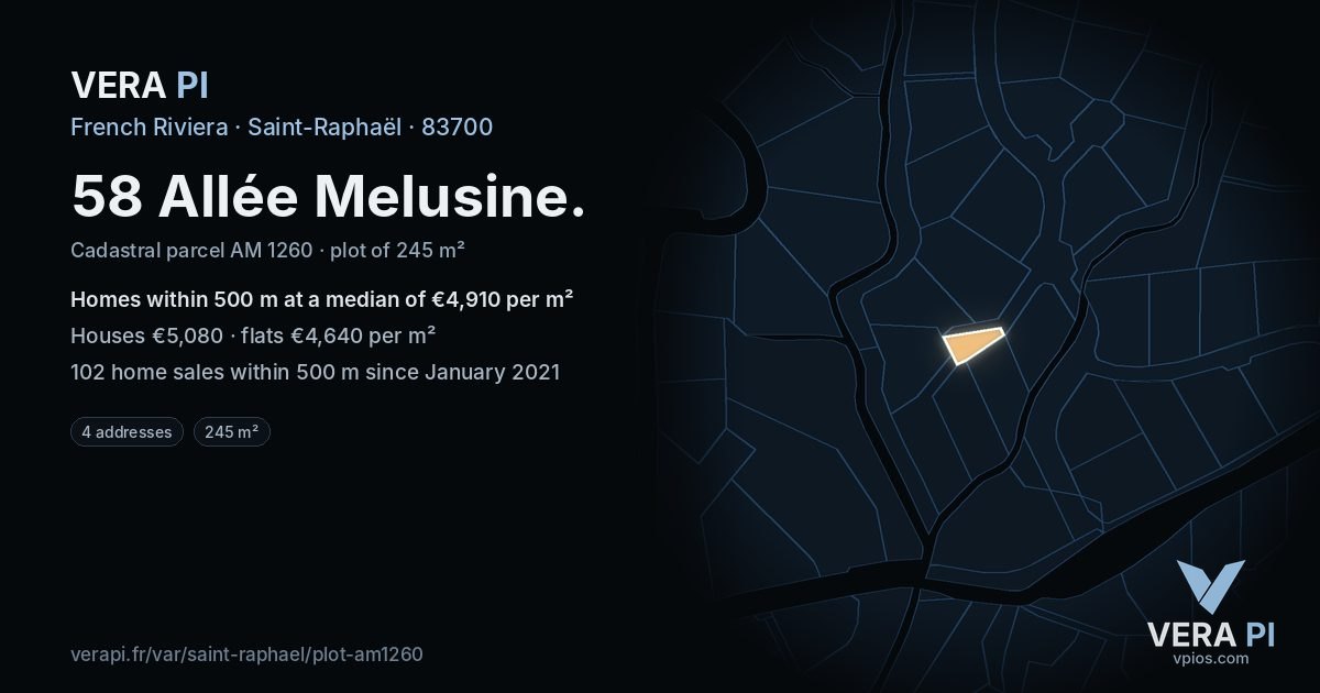 58 Allée Melusine, Saint-Raphaël at night – the plot lit, the parcels around coloured by the prices near them