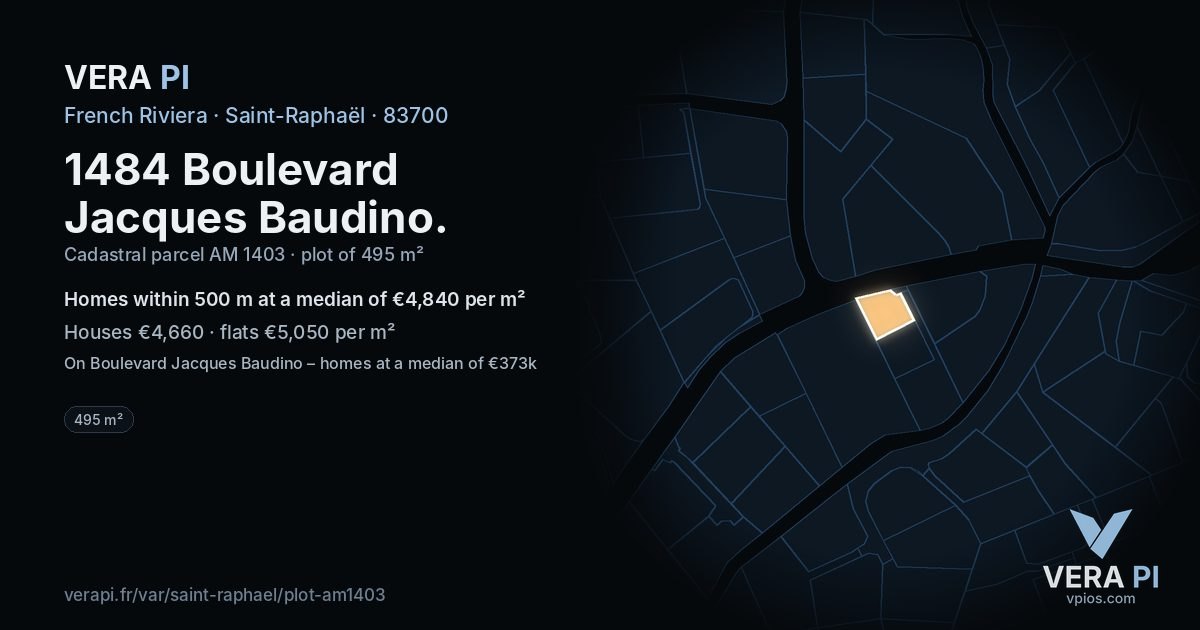 1484 Boulevard Jacques Baudino, Saint-Raphaël at night – the plot lit, the parcels around coloured by the prices near them