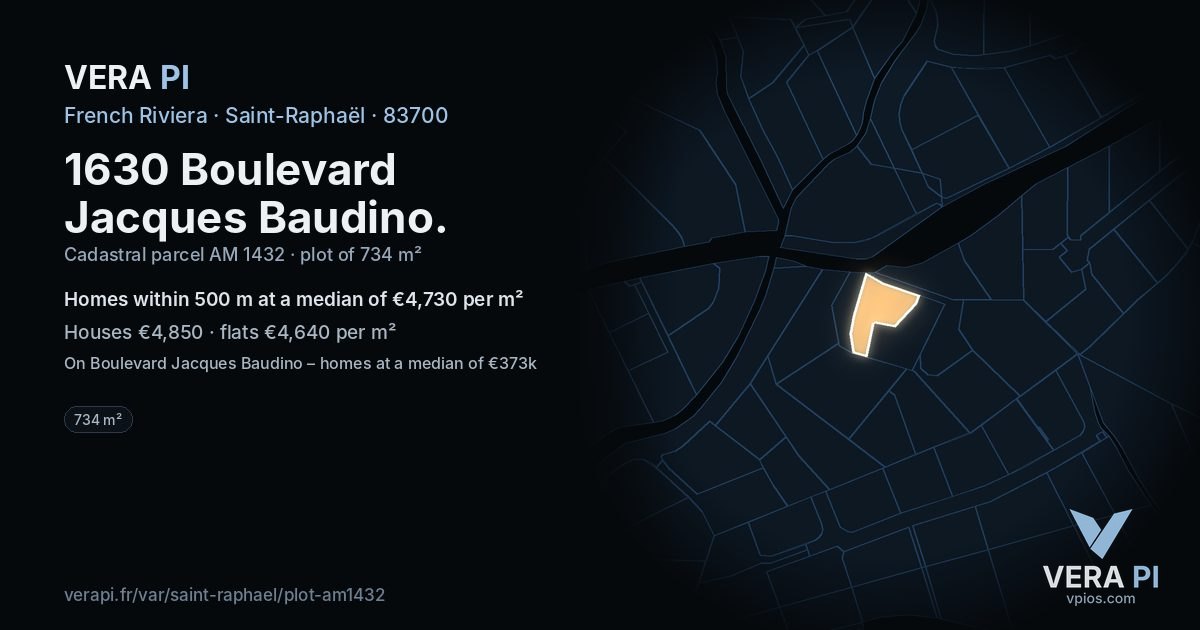 1630 Boulevard Jacques Baudino, Saint-Raphaël at night – the plot lit, the parcels around coloured by the prices near them