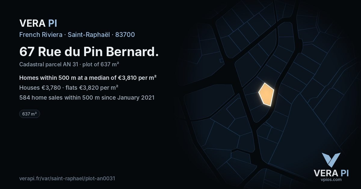 67 Rue du Pin Bernard, Saint-Raphaël at night – the plot lit, the parcels around coloured by the prices near them