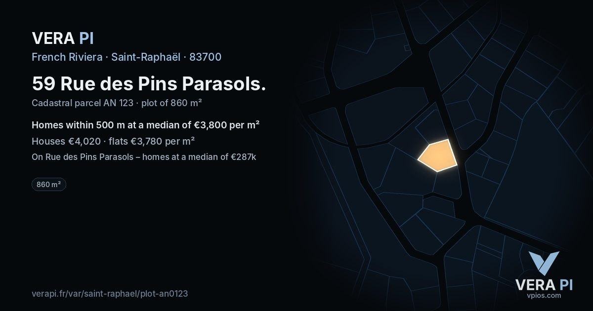 59 Rue des Pins Parasols, Saint-Raphaël at night – the plot lit, the parcels around coloured by the prices near them