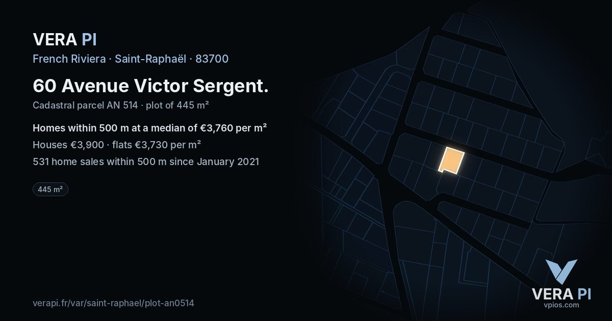 60 Avenue Victor Sergent, Saint-Raphaël at night – the plot lit, the parcels around coloured by the prices near them