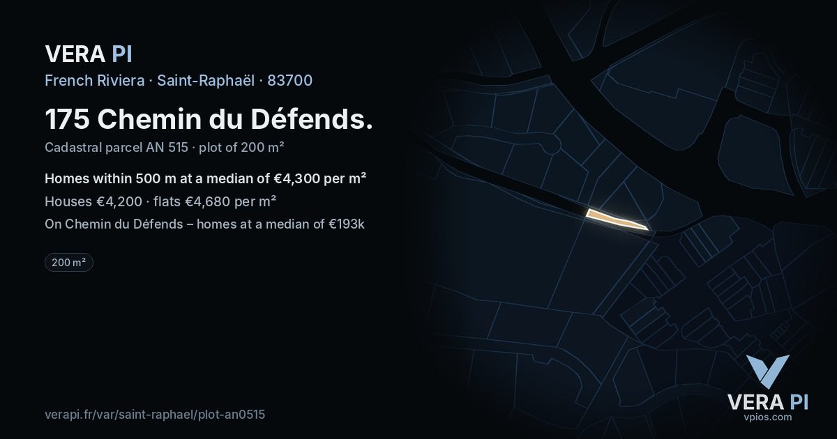 175 Chemin du Défends, Saint-Raphaël at night – the plot lit, the parcels around coloured by the prices near them