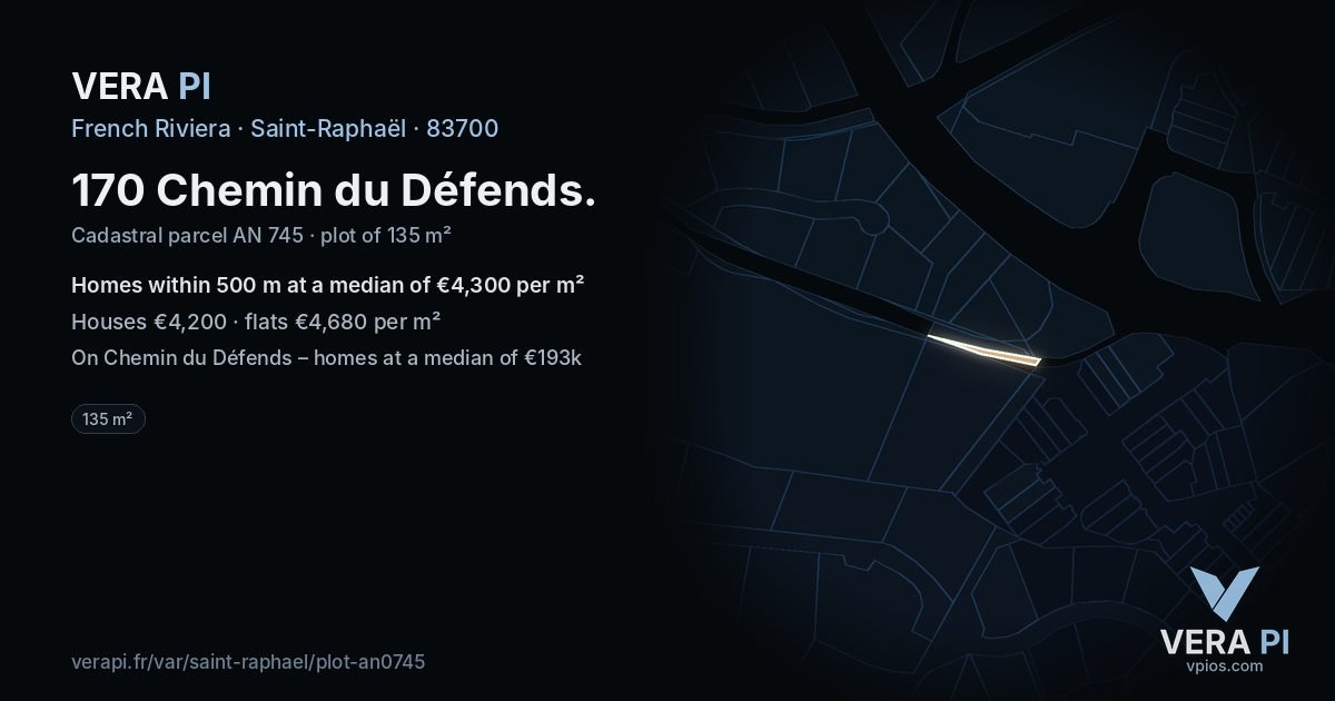170 Chemin du Défends, Saint-Raphaël at night – the plot lit, the parcels around coloured by the prices near them