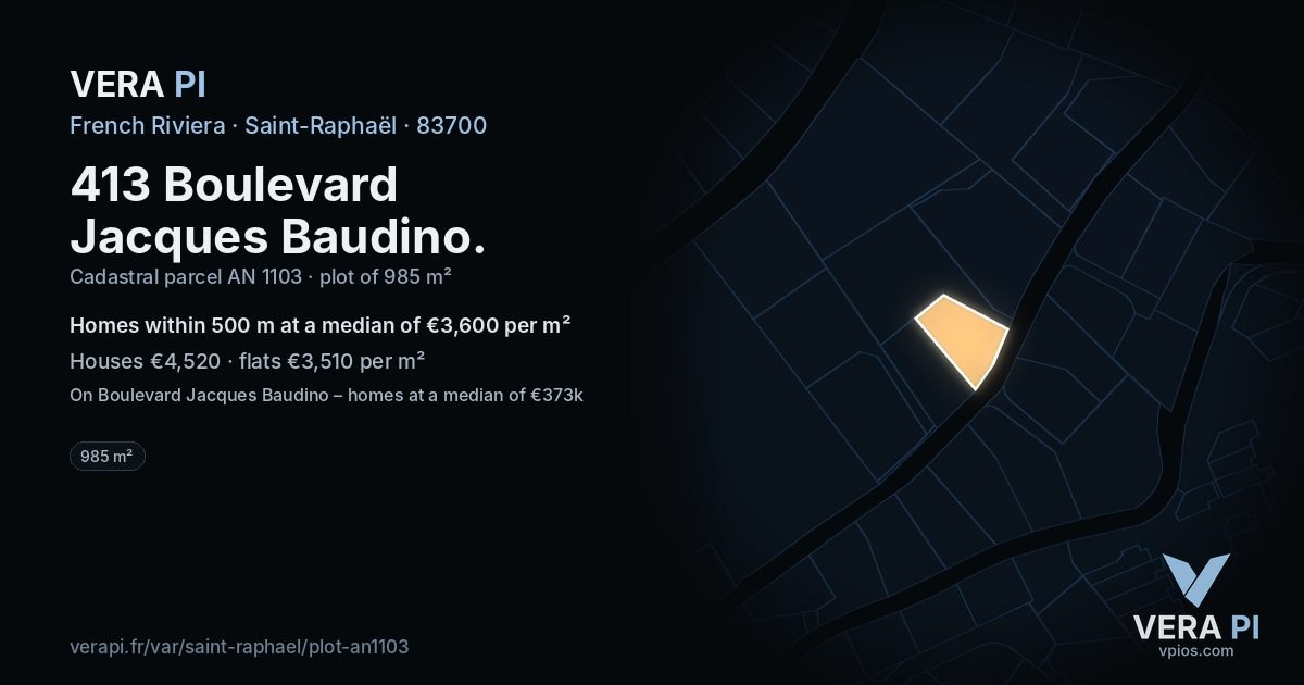 413 Boulevard Jacques Baudino, Saint-Raphaël at night – the plot lit, the parcels around coloured by the prices near them