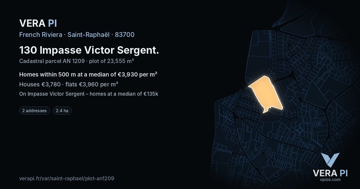 130 Impasse Victor Sergent, Saint-Raphaël at night – the plot lit, the parcels around coloured by the prices near them