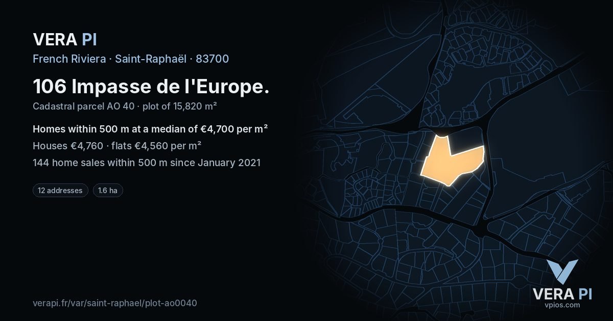 106 Impasse de l'Europe, Saint-Raphaël at night – the plot lit, the parcels around coloured by the prices near them