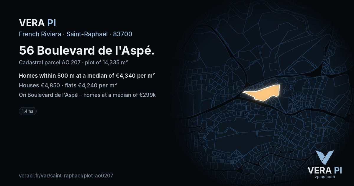 56 Boulevard de l'Aspé, Saint-Raphaël at night – the plot lit, the parcels around coloured by the prices near them