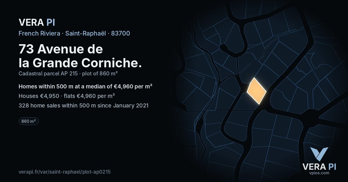 73 Avenue de la Grande Corniche, Saint-Raphaël at night – the plot lit, the parcels around coloured by the prices near them