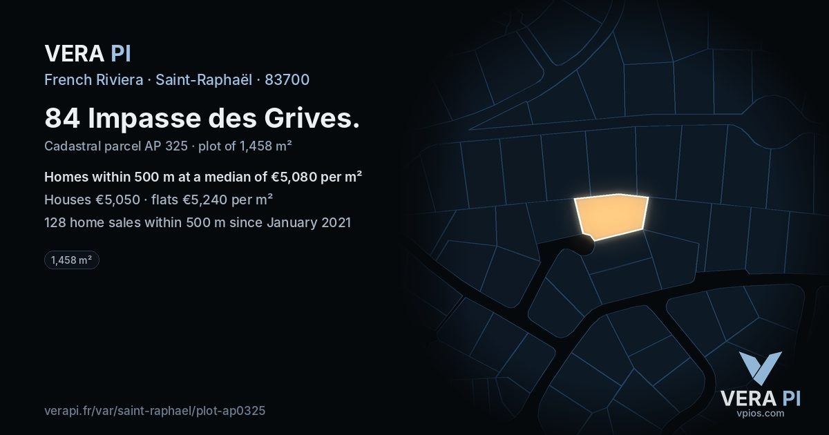 84 Impasse des Grives, Saint-Raphaël at night – the plot lit, the parcels around coloured by the prices near them