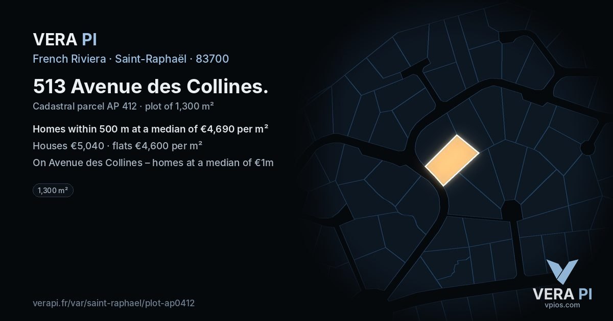 513 Avenue des Collines, Saint-Raphaël at night – the plot lit, the parcels around coloured by the prices near them