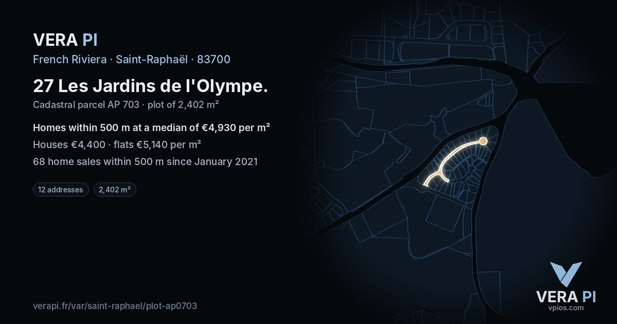27 Les Jardins de l'Olympe, Saint-Raphaël at night – the plot lit, the parcels around coloured by the prices near them