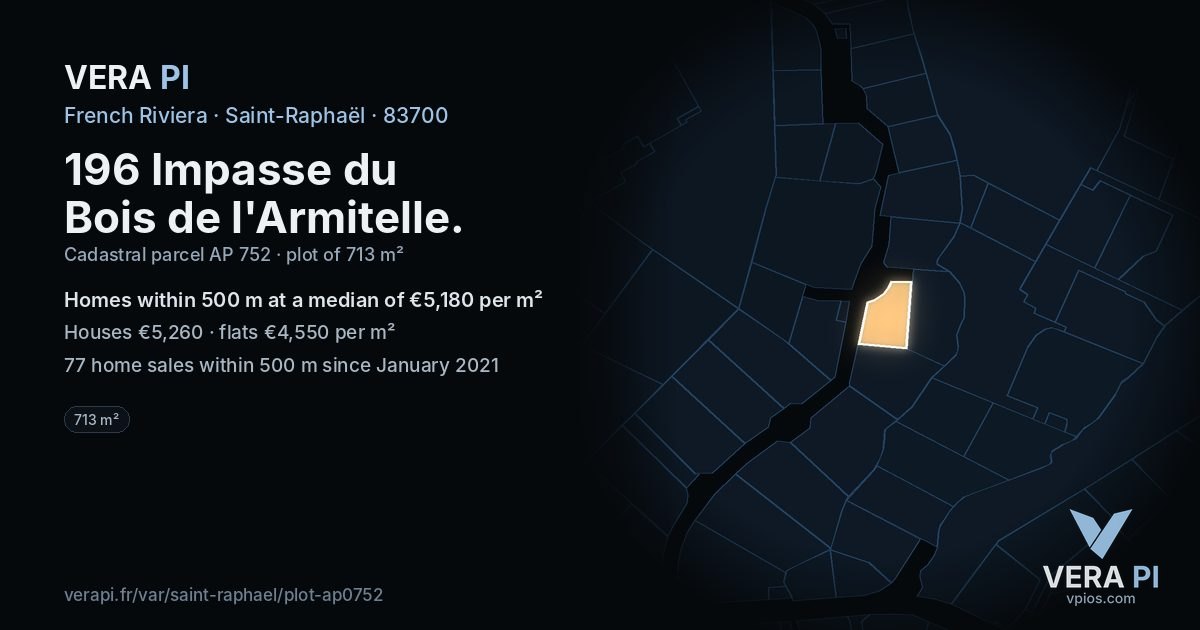 196 Impasse du Bois de l'Armitelle, Saint-Raphaël at night – the plot lit, the parcels around coloured by the prices near them