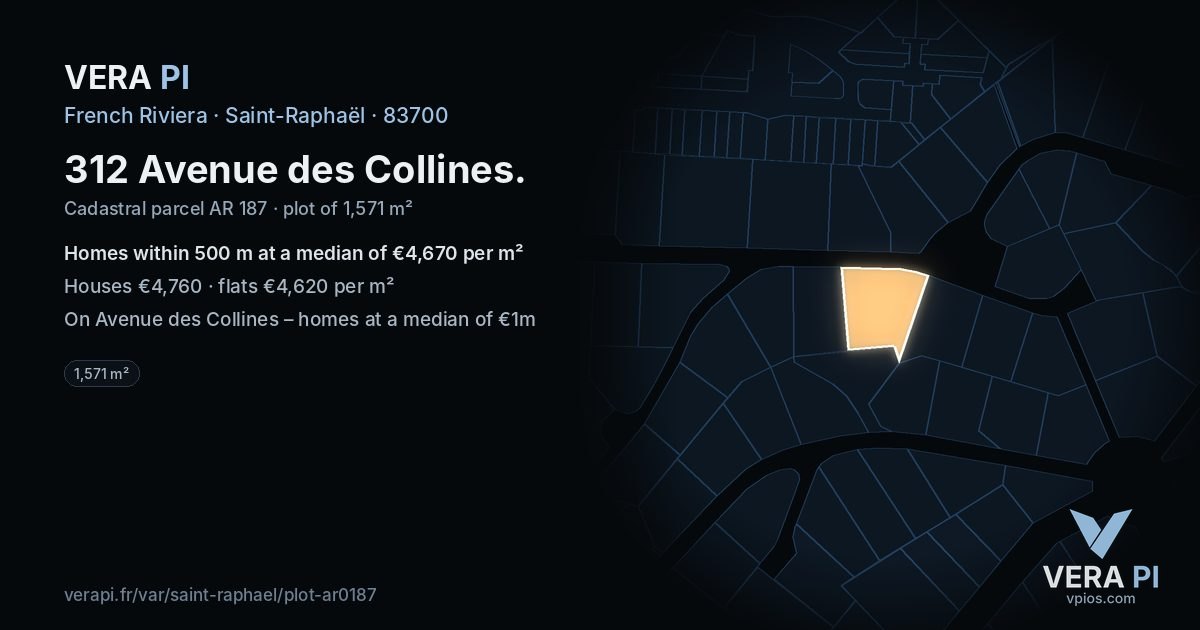 312 Avenue des Collines, Saint-Raphaël at night – the plot lit, the parcels around coloured by the prices near them