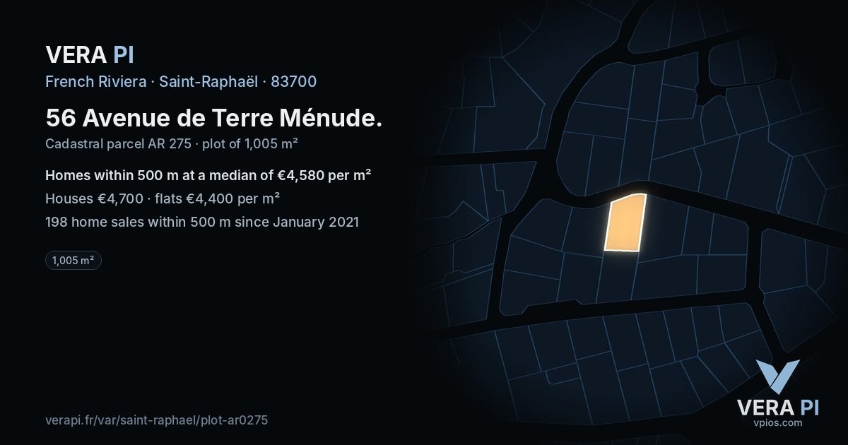 56 Avenue de Terre Ménude, Saint-Raphaël at night – the plot lit, the parcels around coloured by the prices near them