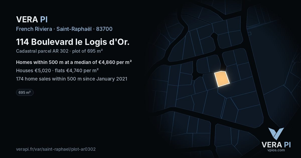 114 Boulevard le Logis d'Or, Saint-Raphaël at night – the plot lit, the parcels around coloured by the prices near them