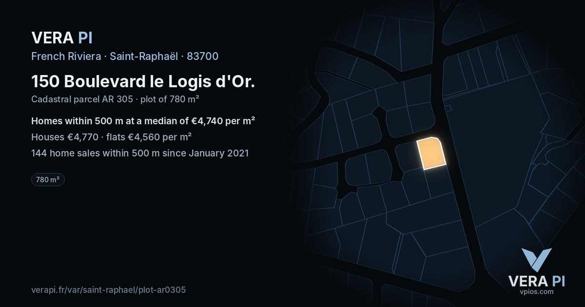 150 Boulevard le Logis d'Or, Saint-Raphaël at night – the plot lit, the parcels around coloured by the prices near them