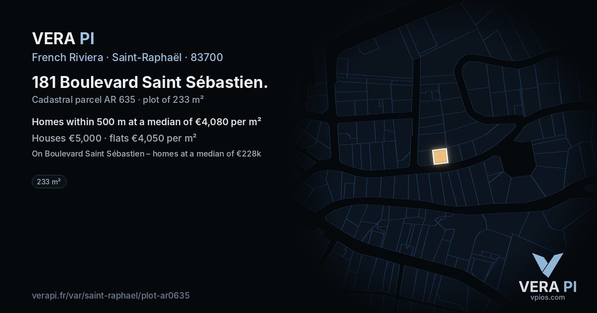 181 Boulevard Saint Sébastien, Saint-Raphaël at night – the plot lit, the parcels around coloured by the prices near them
