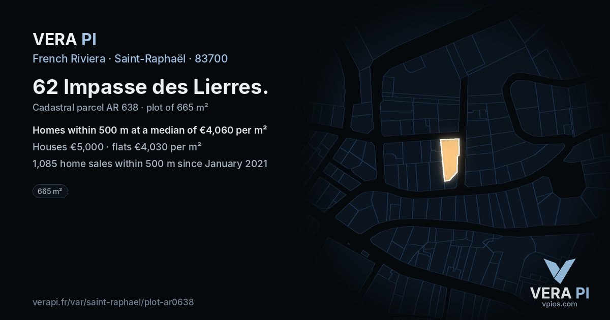 62 Impasse des Lierres, Saint-Raphaël at night – the plot lit, the parcels around coloured by the prices near them