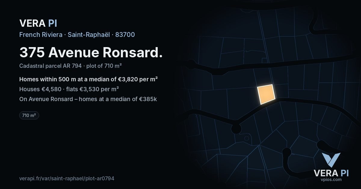375 Avenue Ronsard, Saint-Raphaël at night – the plot lit, the parcels around coloured by the prices near them