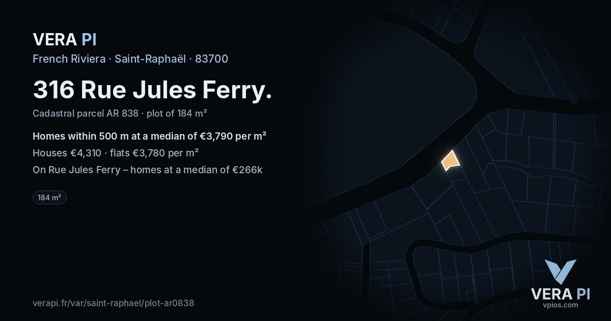 316 Rue Jules Ferry, Saint-Raphaël at night – the plot lit, the parcels around coloured by the prices near them