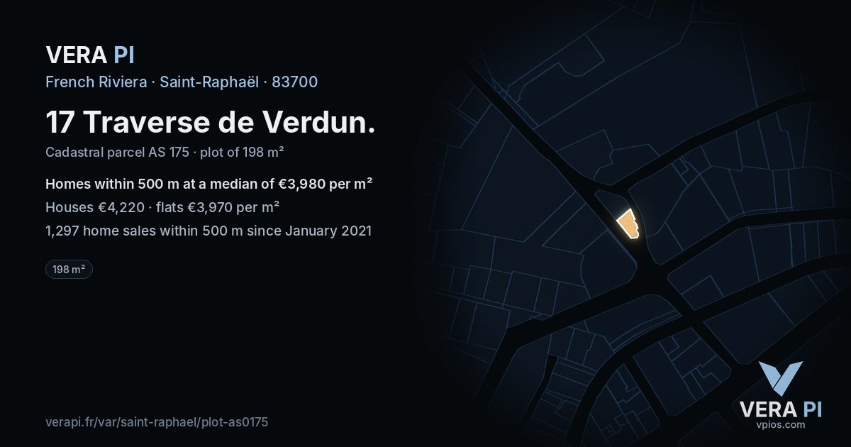 17 Traverse de Verdun, Saint-Raphaël at night – the plot lit, the parcels around coloured by the prices near them
