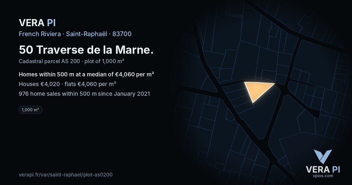 50 Traverse de la Marne, Saint-Raphaël at night – the plot lit, the parcels around coloured by the prices near them