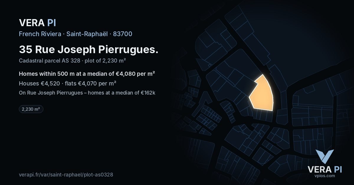 35 Rue Joseph Pierrugues, Saint-Raphaël at night – the plot lit, the parcels around coloured by the prices near them