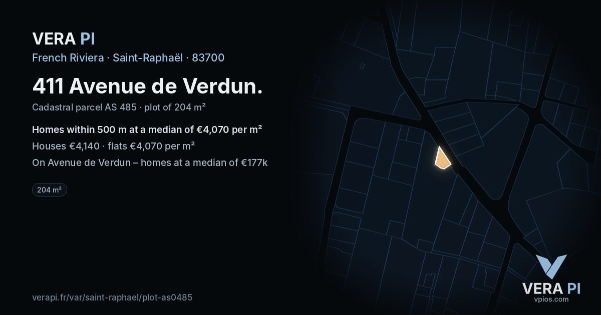 411 Avenue de Verdun, Saint-Raphaël at night – the plot lit, the parcels around coloured by the prices near them