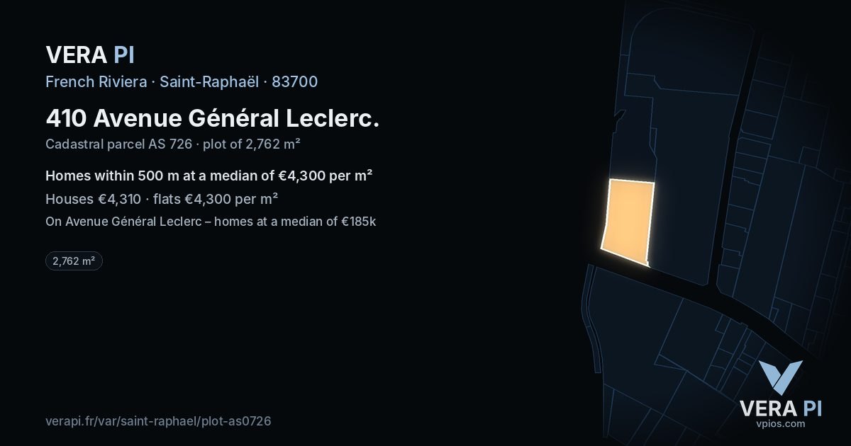 410 Avenue Général Leclerc, Saint-Raphaël at night – the plot lit, the parcels around coloured by the prices near them