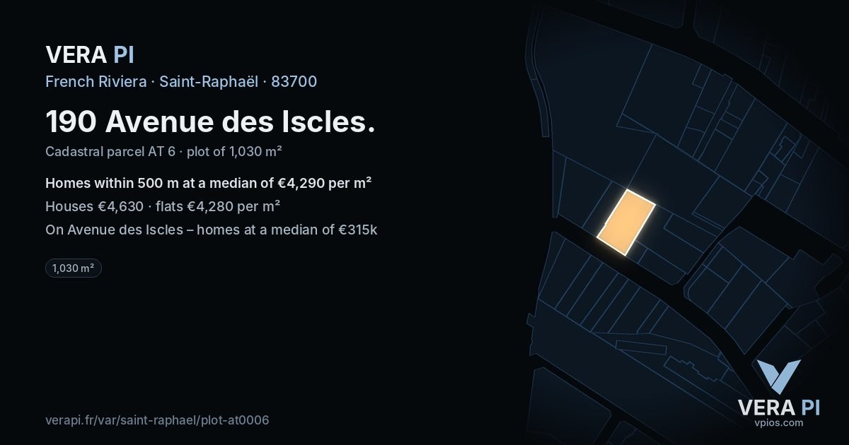 190 Avenue des Iscles, Saint-Raphaël at night – the plot lit, the parcels around coloured by the prices near them