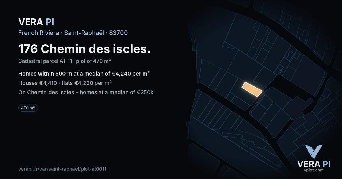 176 Chemin des iscles, Saint-Raphaël at night – the plot lit, the parcels around coloured by the prices near them