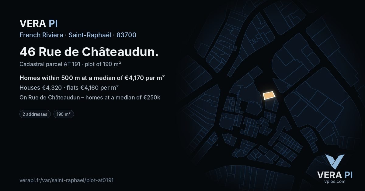 46 Rue de Châteaudun, Saint-Raphaël at night – the plot lit, the parcels around coloured by the prices near them