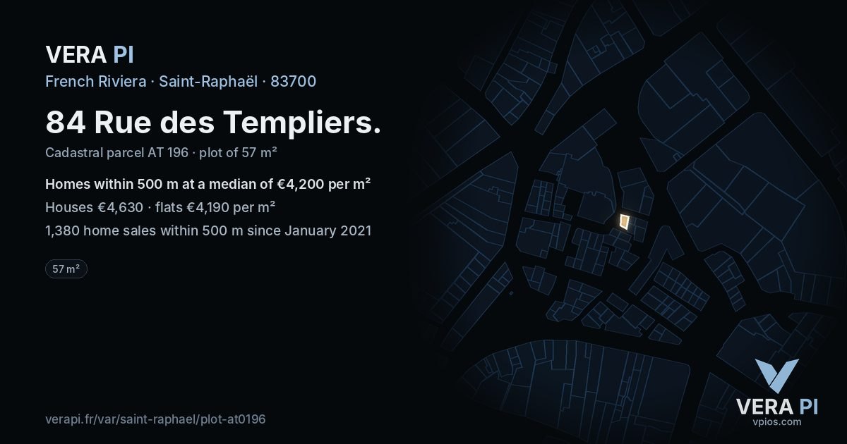 84 Rue des Templiers, Saint-Raphaël at night – the plot lit, the parcels around coloured by the prices near them
