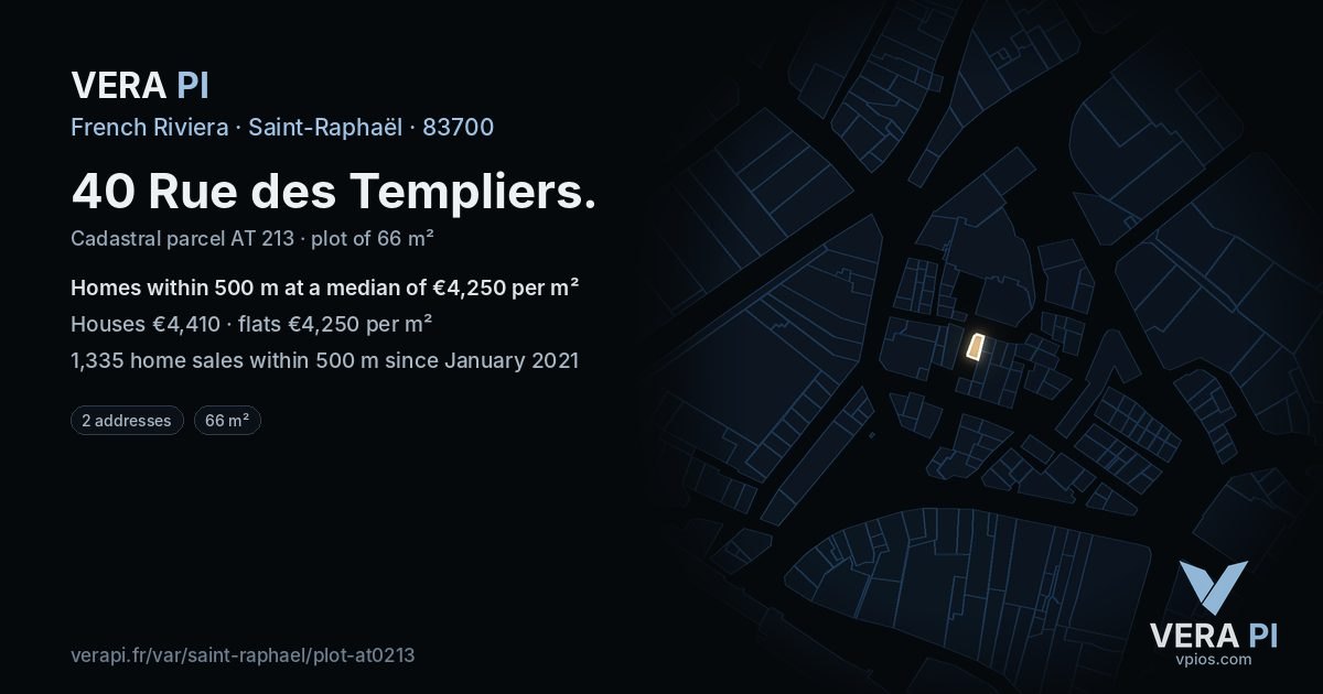 40 Rue des Templiers, Saint-Raphaël at night – the plot lit, the parcels around coloured by the prices near them