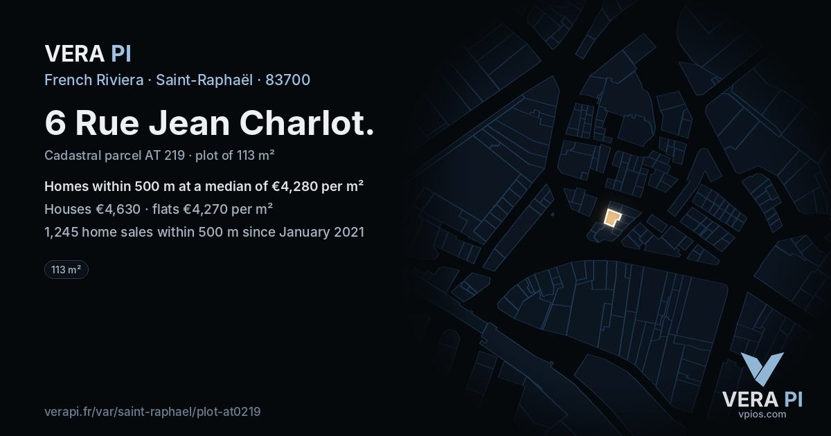 6 Rue Jean Charlot, Saint-Raphaël at night – the plot lit, the parcels around coloured by the prices near them