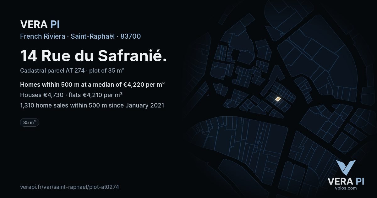 14 Rue du Safranié, Saint-Raphaël at night – the plot lit, the parcels around coloured by the prices near them