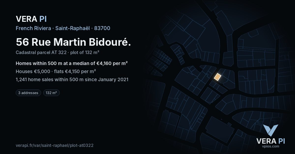 56 Rue Martin Bidouré, Saint-Raphaël at night – the plot lit, the parcels around coloured by the prices near them