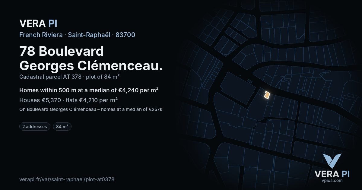 78 Boulevard Georges Clémenceau, Saint-Raphaël at night – the plot lit, the parcels around coloured by the prices near them