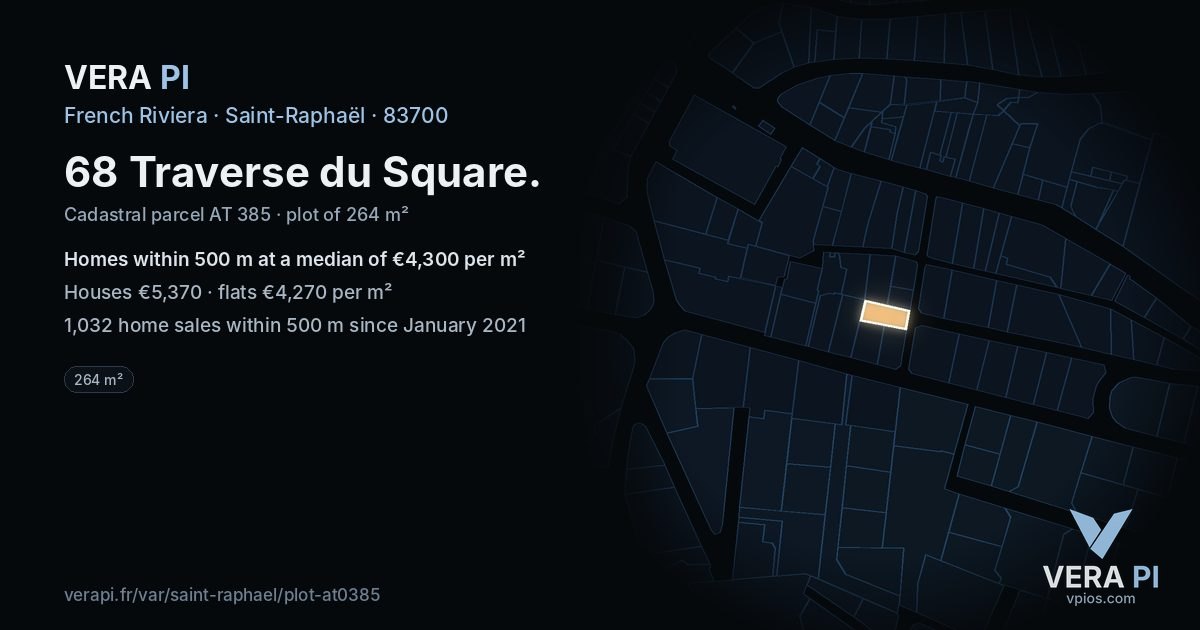 68 Traverse du Square, Saint-Raphaël at night – the plot lit, the parcels around coloured by the prices near them