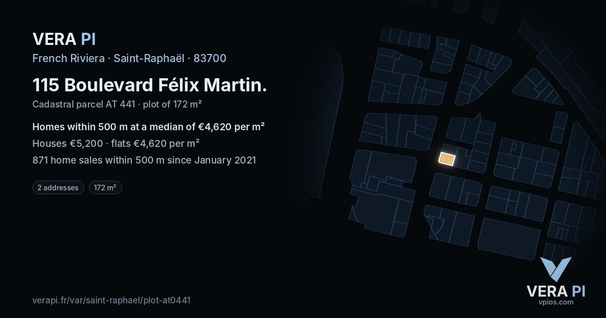 115 Boulevard Félix Martin, Saint-Raphaël at night – the plot lit, the parcels around coloured by the prices near them