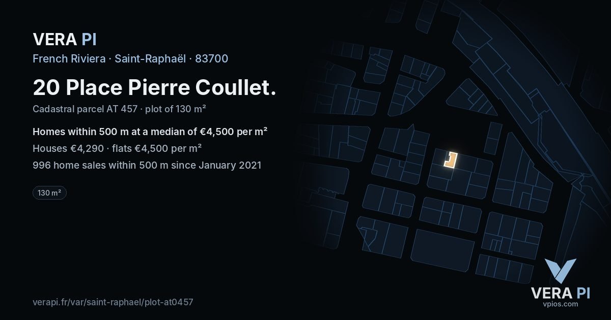 20 Place Pierre Coullet, Saint-Raphaël at night – the plot lit, the parcels around coloured by the prices near them