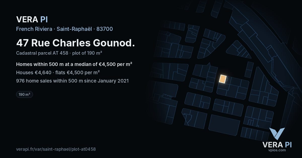 47 Rue Charles Gounod, Saint-Raphaël at night – the plot lit, the parcels around coloured by the prices near them