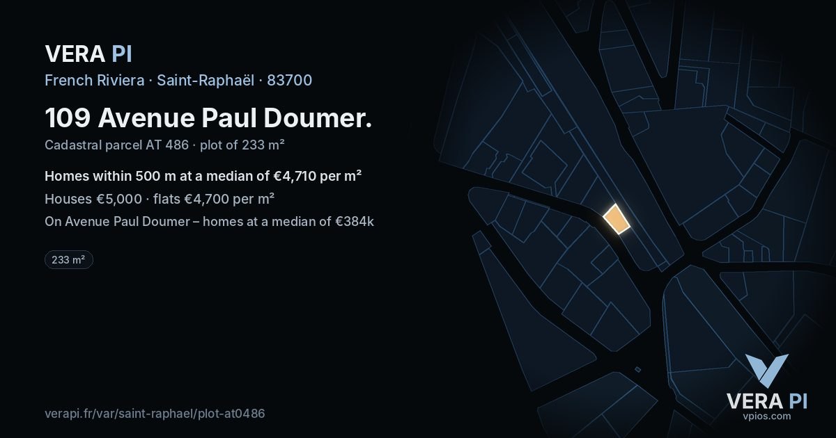 109 Avenue Paul Doumer, Saint-Raphaël at night – the plot lit, the parcels around coloured by the prices near them