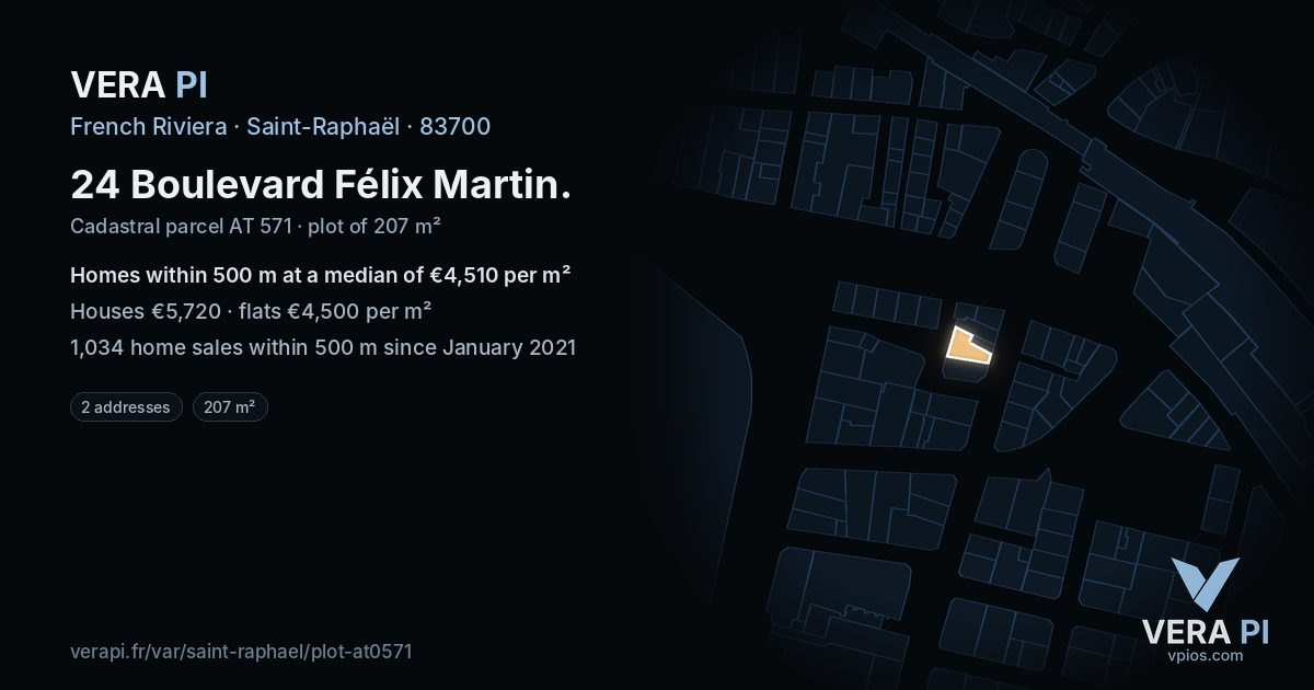 24 Boulevard Félix Martin, Saint-Raphaël at night – the plot lit, the parcels around coloured by the prices near them
