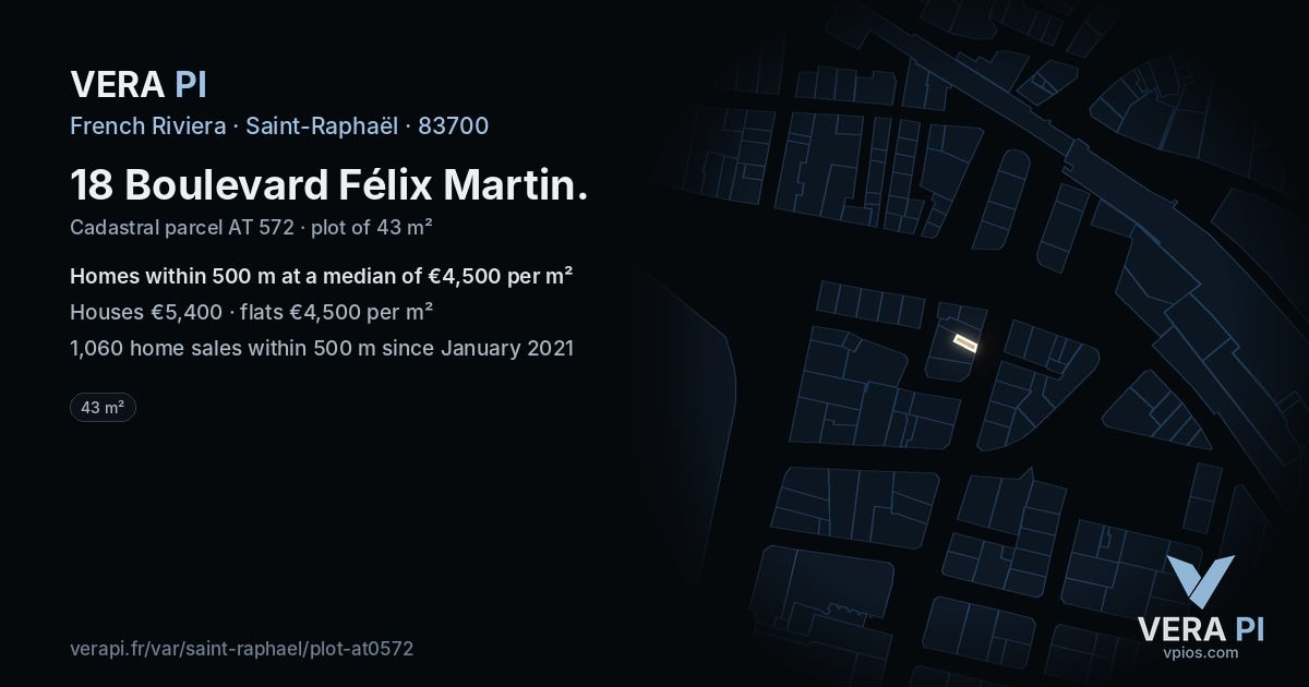 18 Boulevard Félix Martin, Saint-Raphaël at night – the plot lit, the parcels around coloured by the prices near them